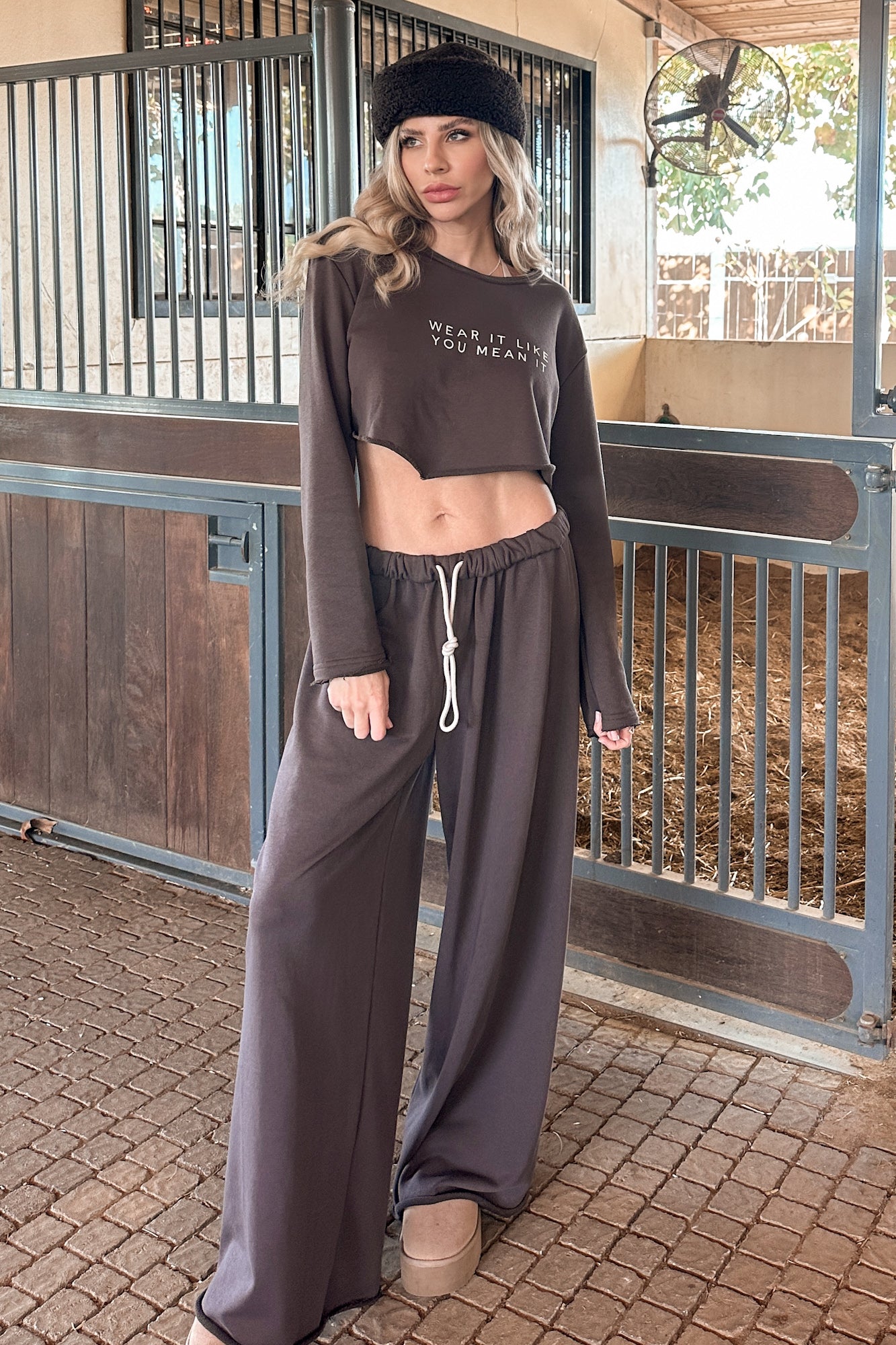 “mean it” crop brown truffle