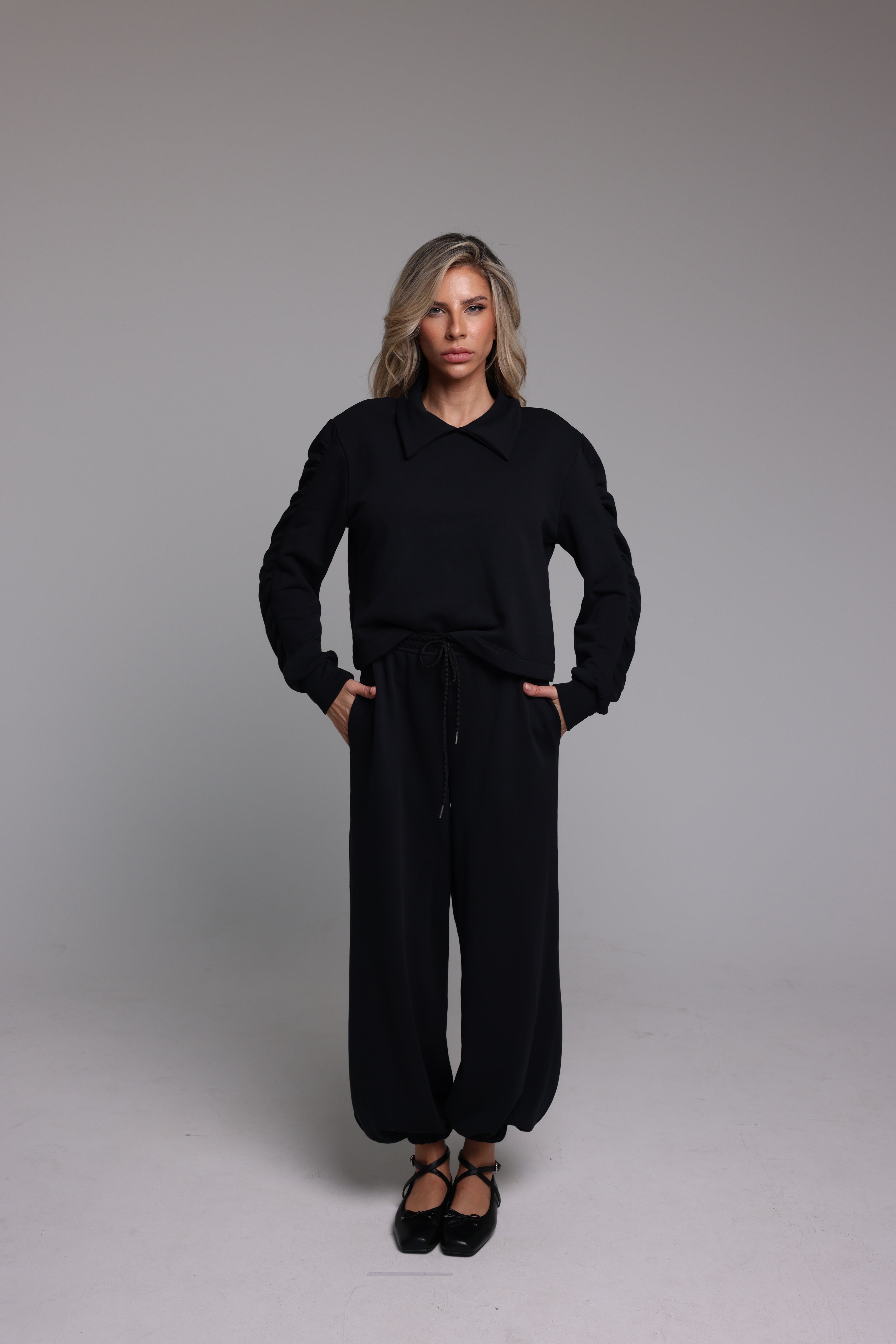 AURORA CREASE Noir Black